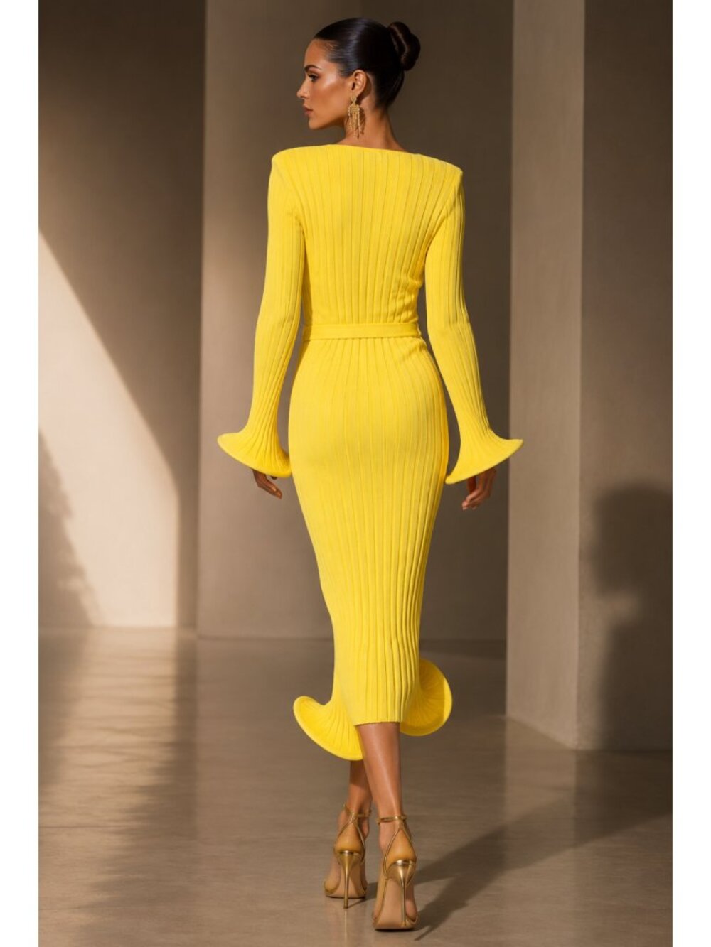 ROWEN ROSE RUNWAY DRESS SIZE S NEW - Picture 2 of 13